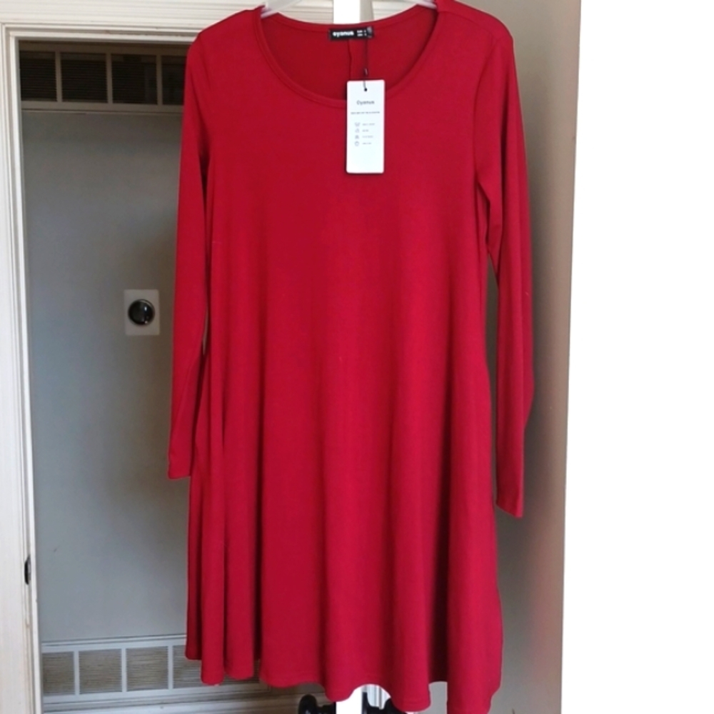 NWT Oyanus dress
